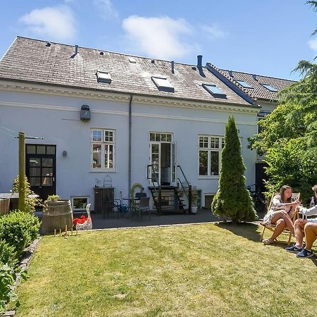 Sweethome Guesthouse Эсбьерг Экстерьер фото