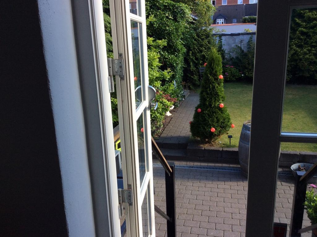 Sweethome Guesthouse Эсбьерг Экстерьер фото