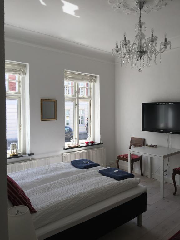 Sweethome Guesthouse Эсбьерг Экстерьер фото