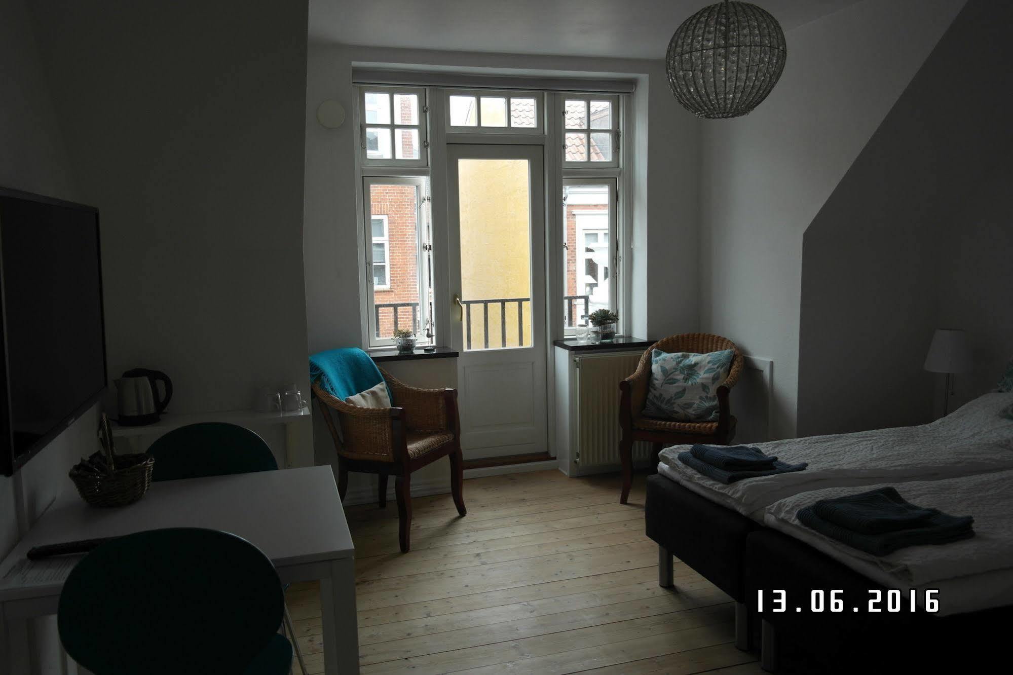 Sweethome Guesthouse Эсбьерг Экстерьер фото